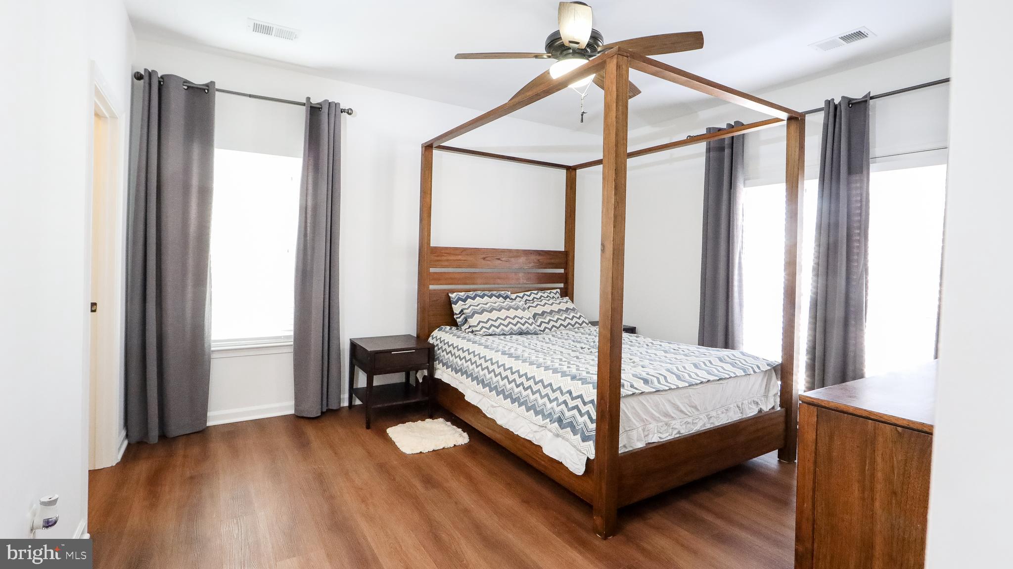 ARCOLA TOWN CENTER CONDO - Residential