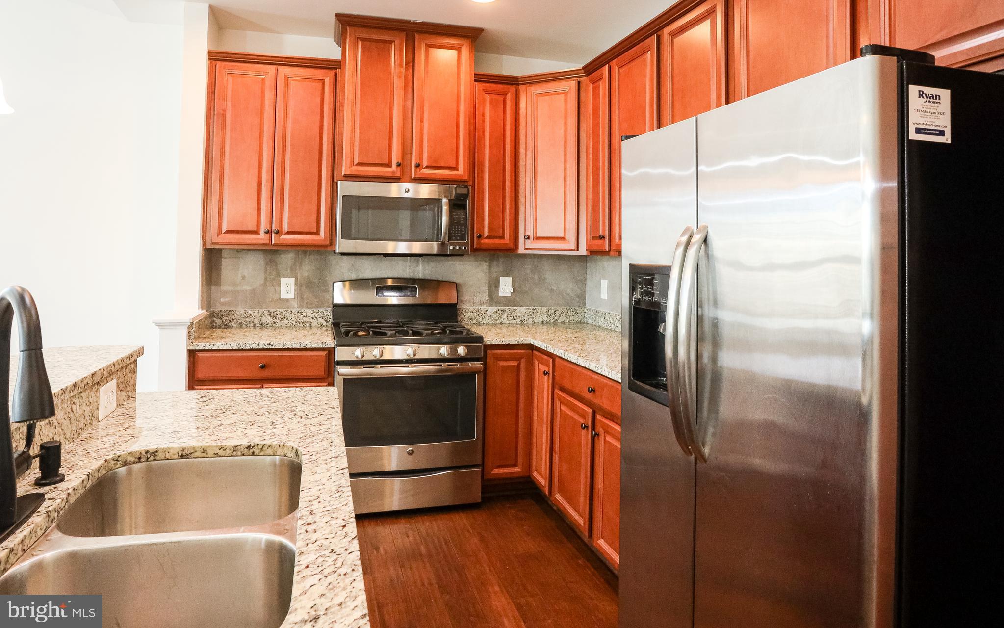 ARCOLA TOWN CENTER CONDO - Residential