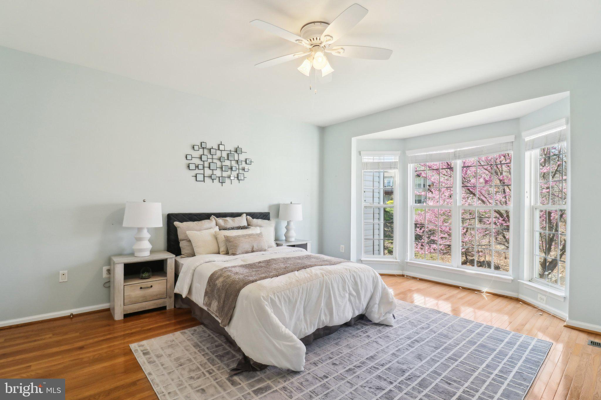 RIVER RIDGE - Residential