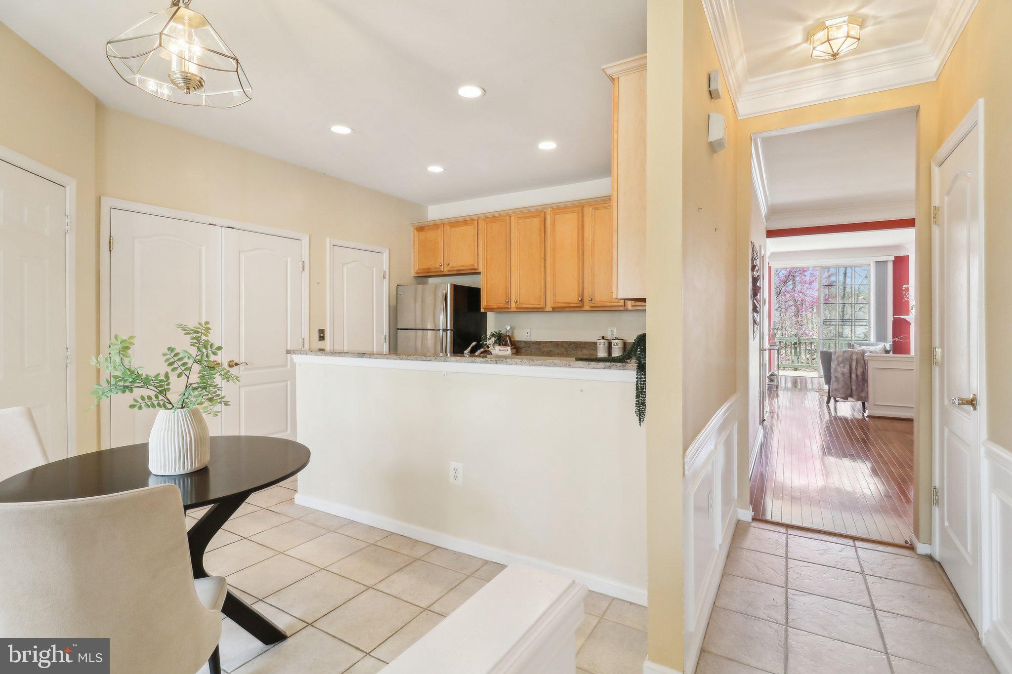 RIVER RIDGE - Residential