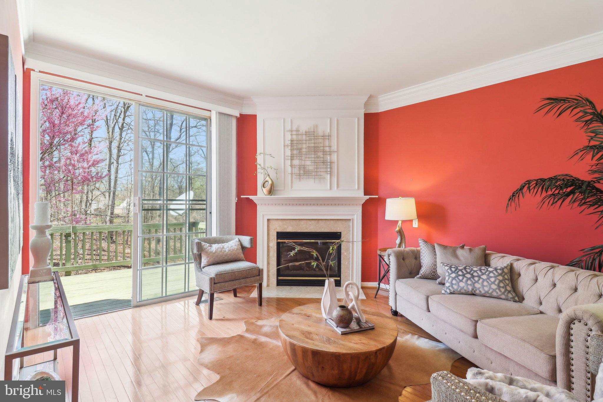 RIVER RIDGE - Residential