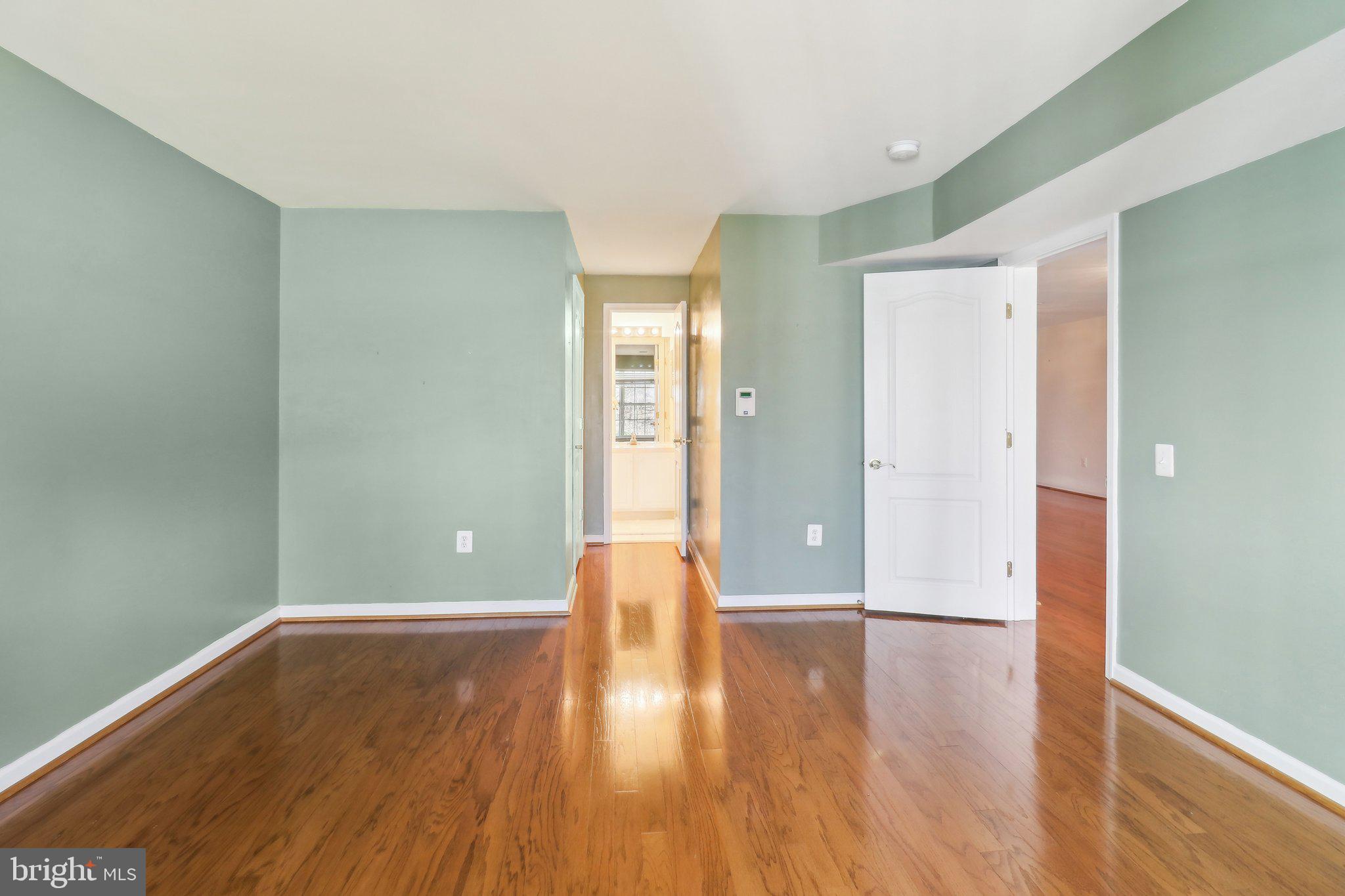 RIVER RIDGE - Residential