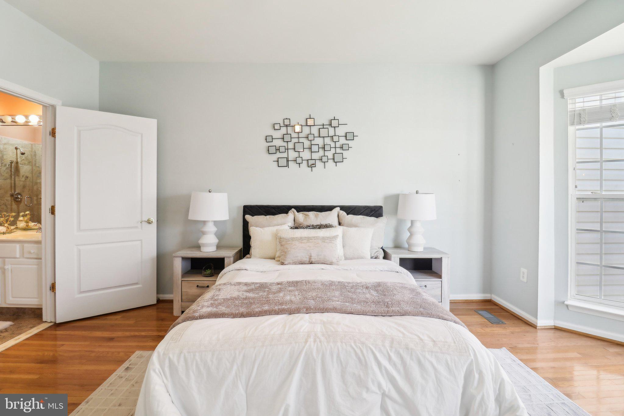 RIVER RIDGE - Residential