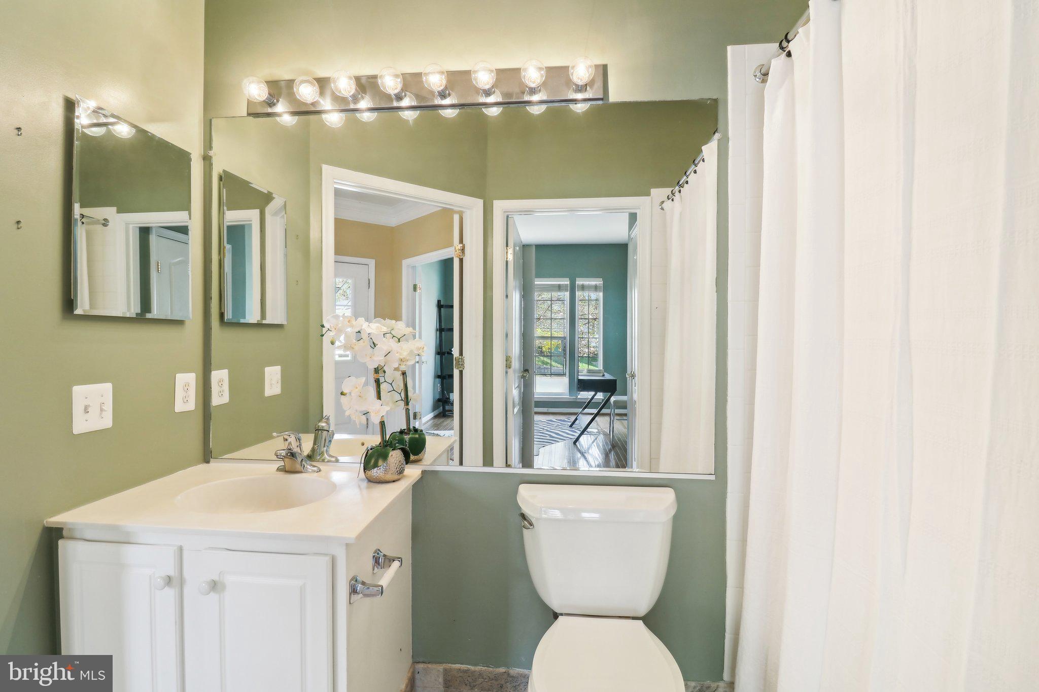 RIVER RIDGE - Residential