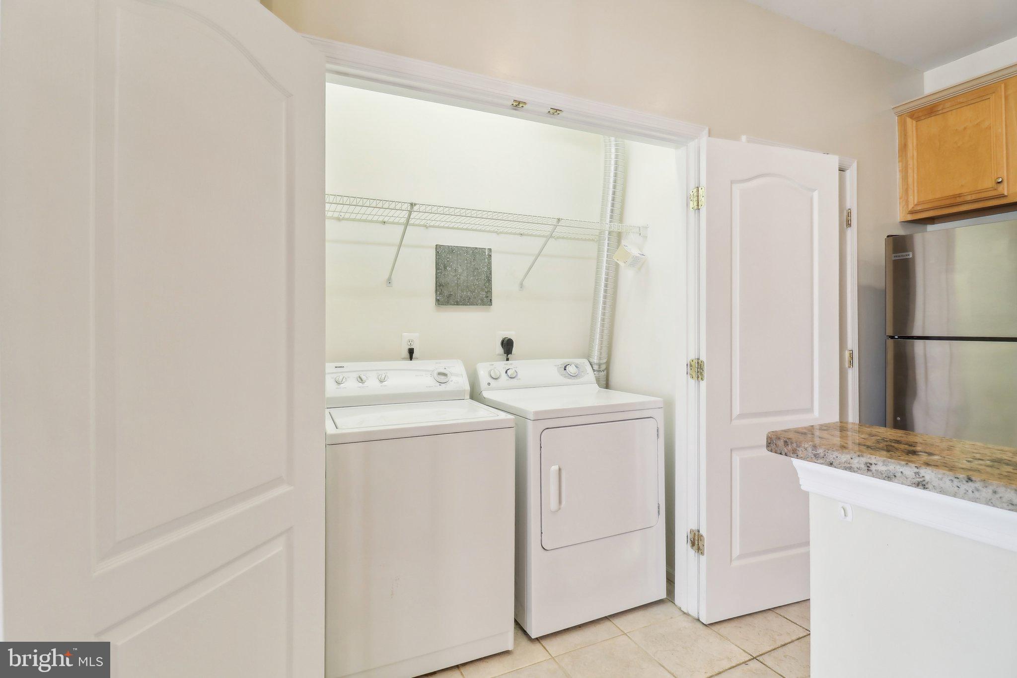 RIVER RIDGE - Residential