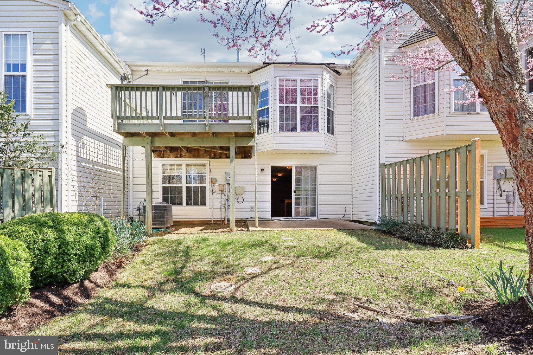 RIVER RIDGE - Residential