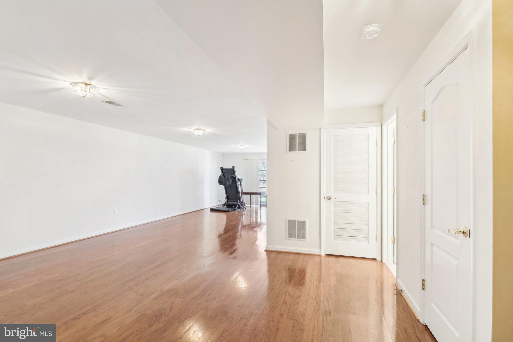 RIVER RIDGE - Residential