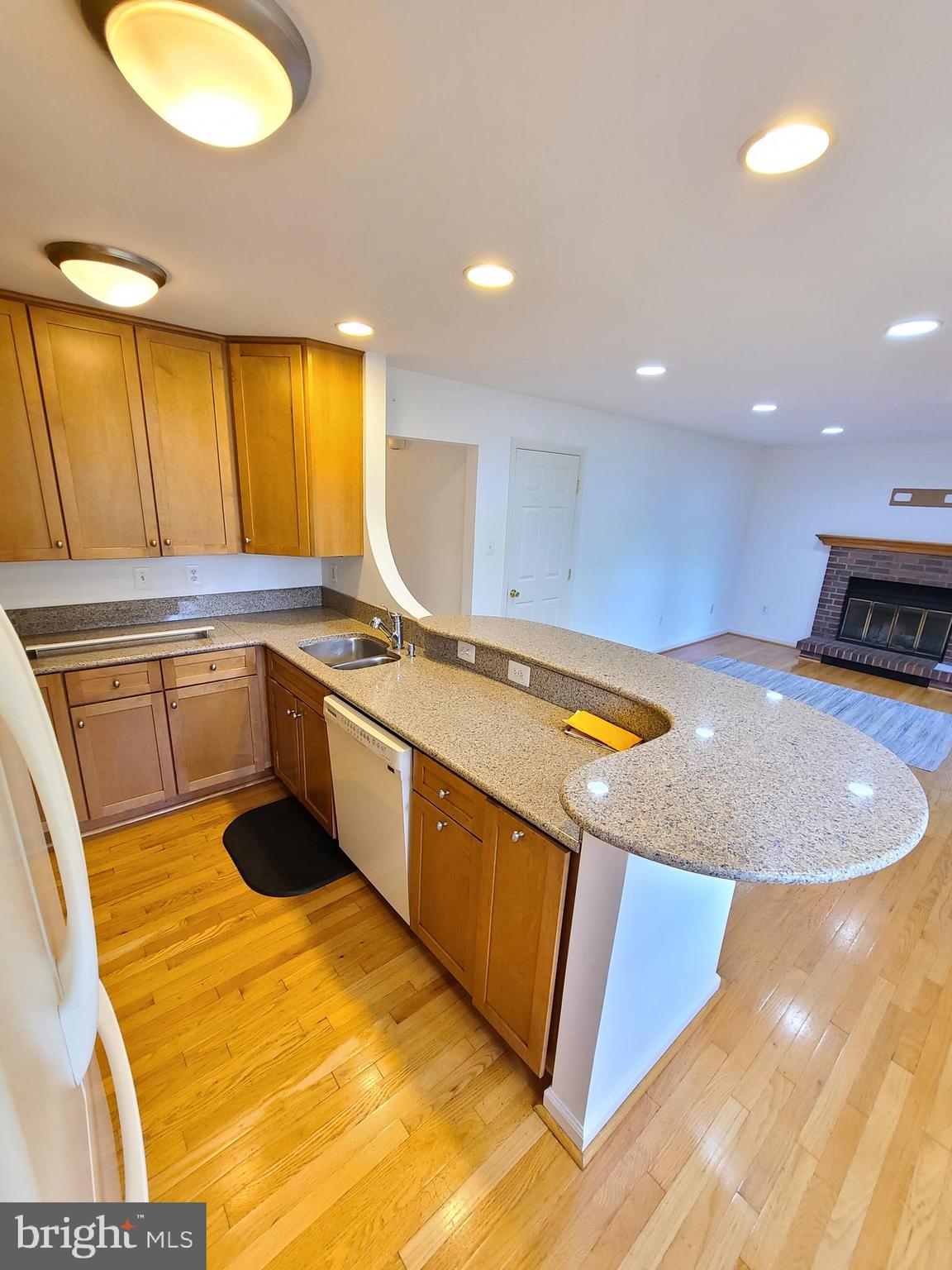 SWEEPSTAKES - Residential Lease