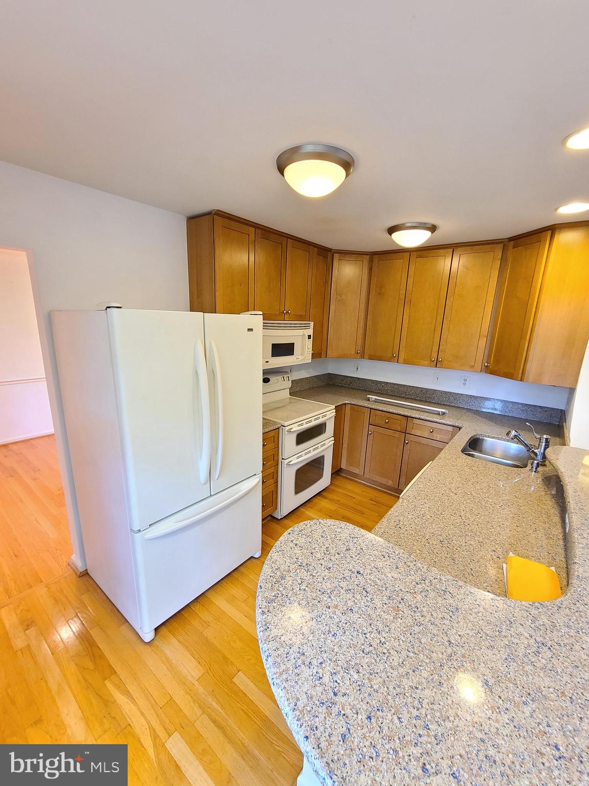 SWEEPSTAKES - Residential Lease