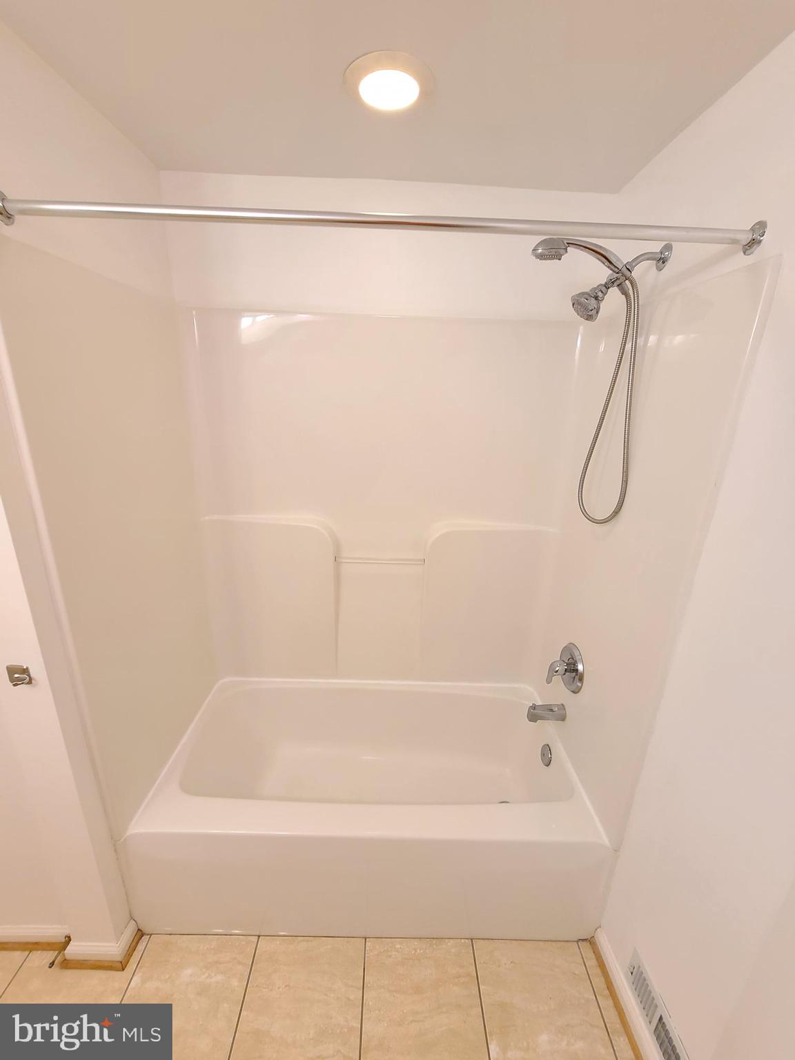 SWEEPSTAKES - Residential Lease