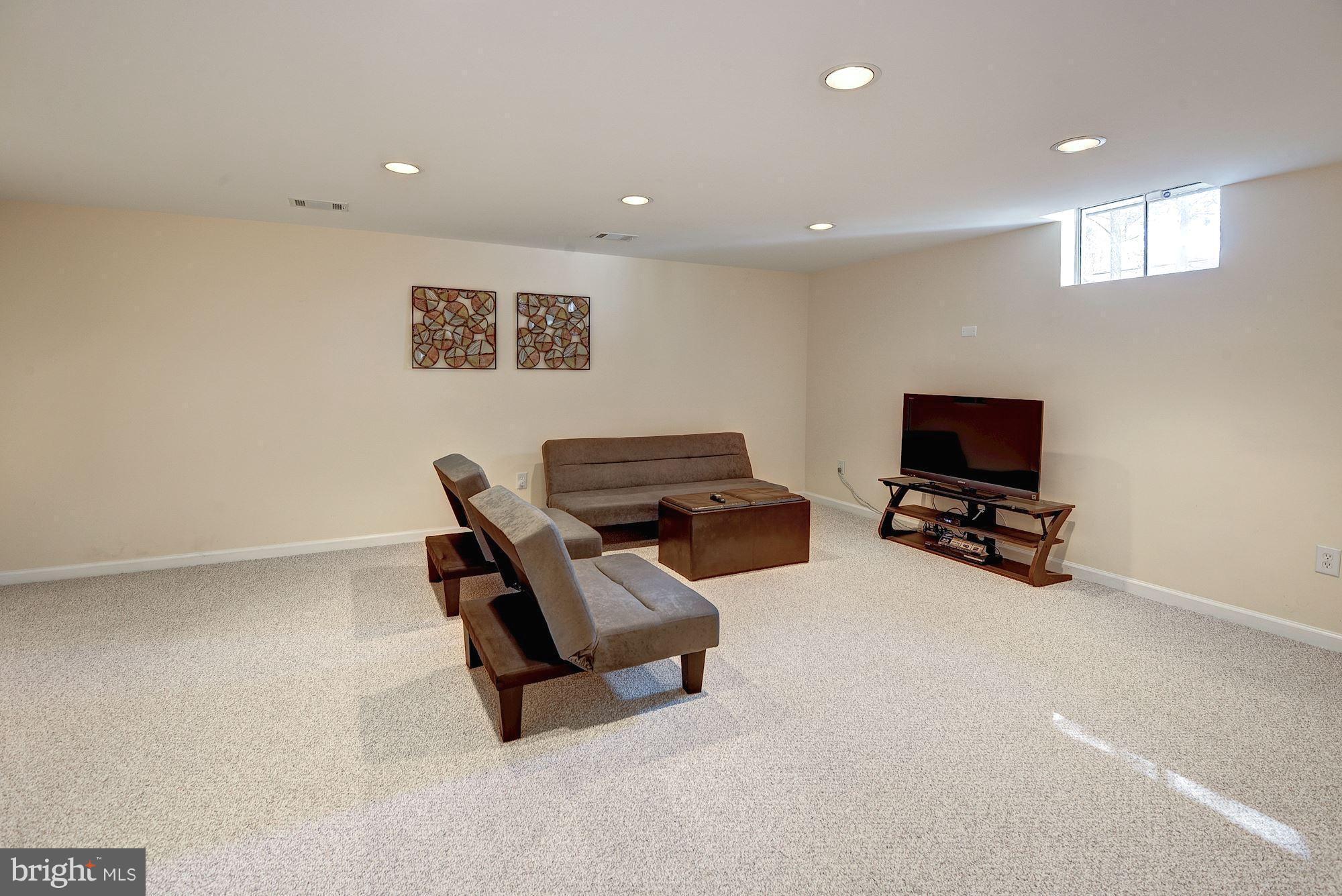 ROBIN GLEN - Residential