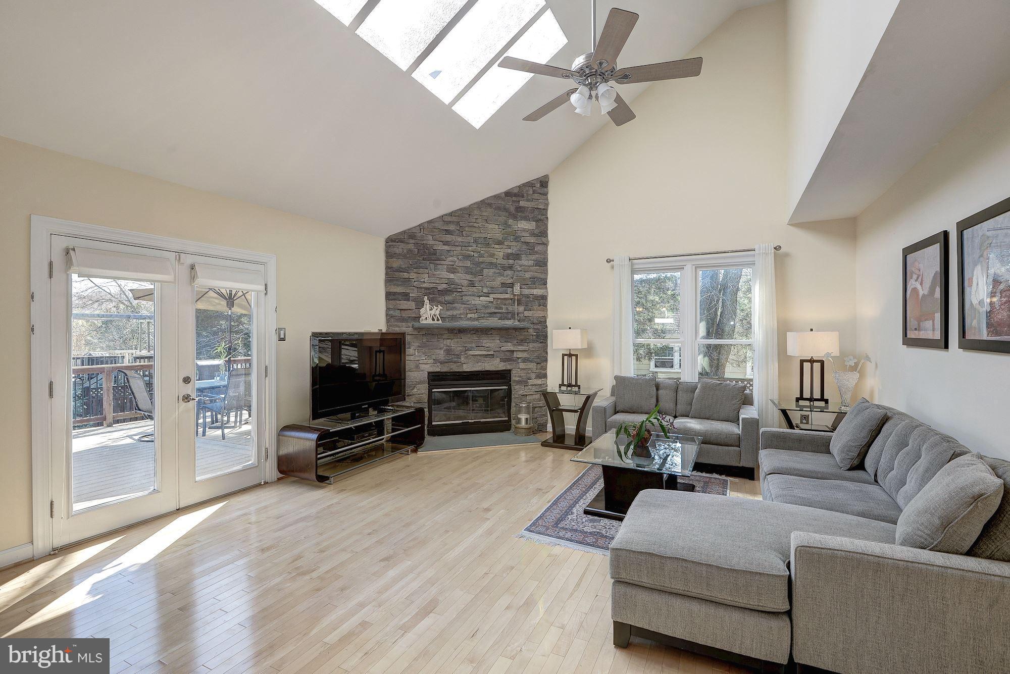 ROBIN GLEN - Residential