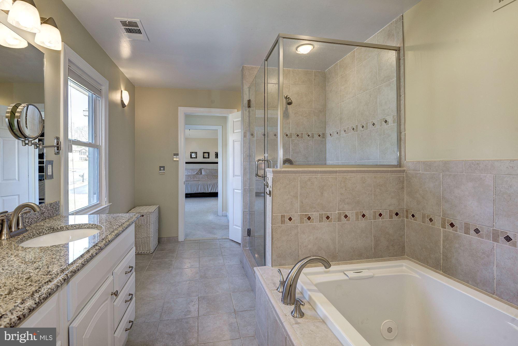 ROBIN GLEN - Residential