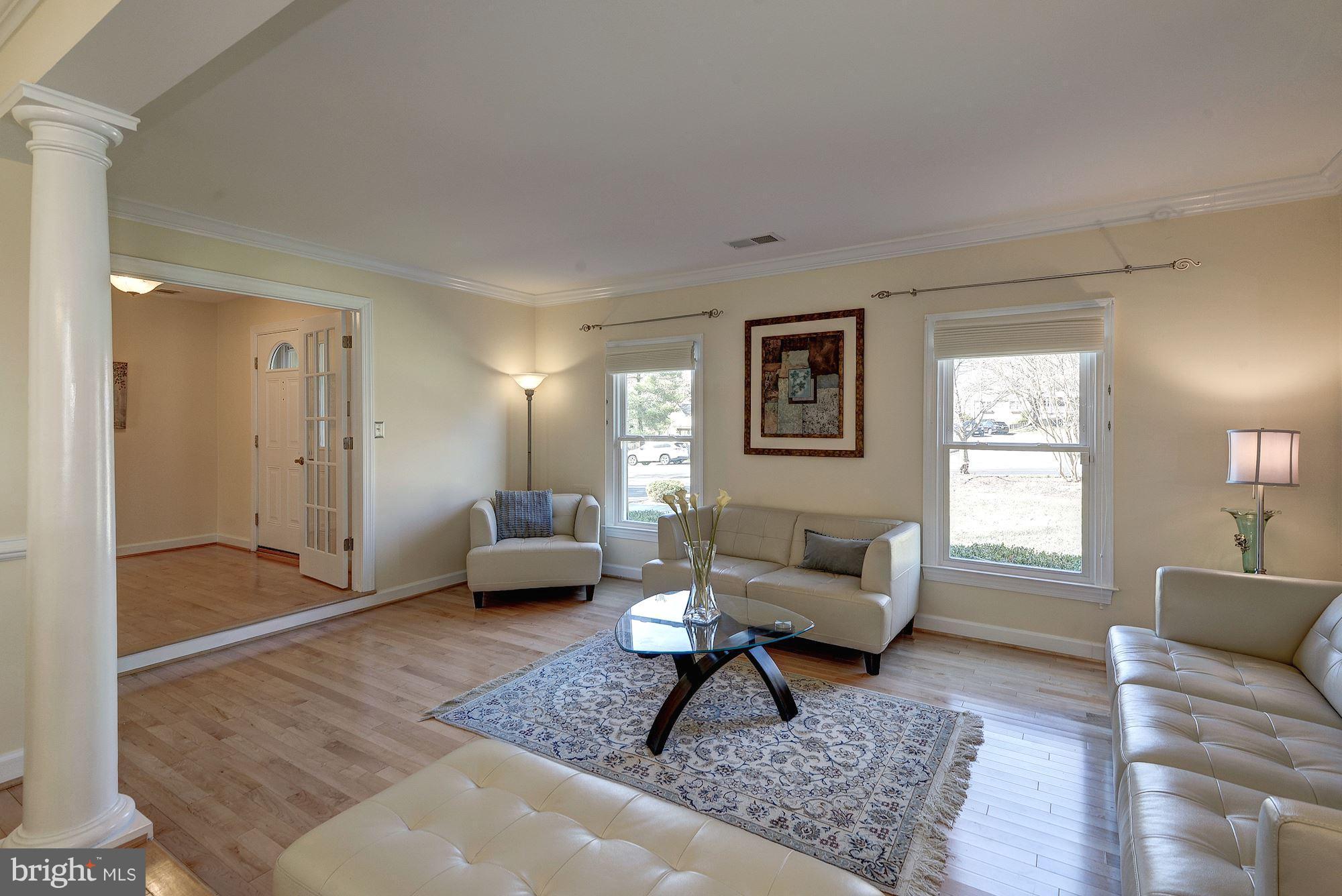 ROBIN GLEN - Residential