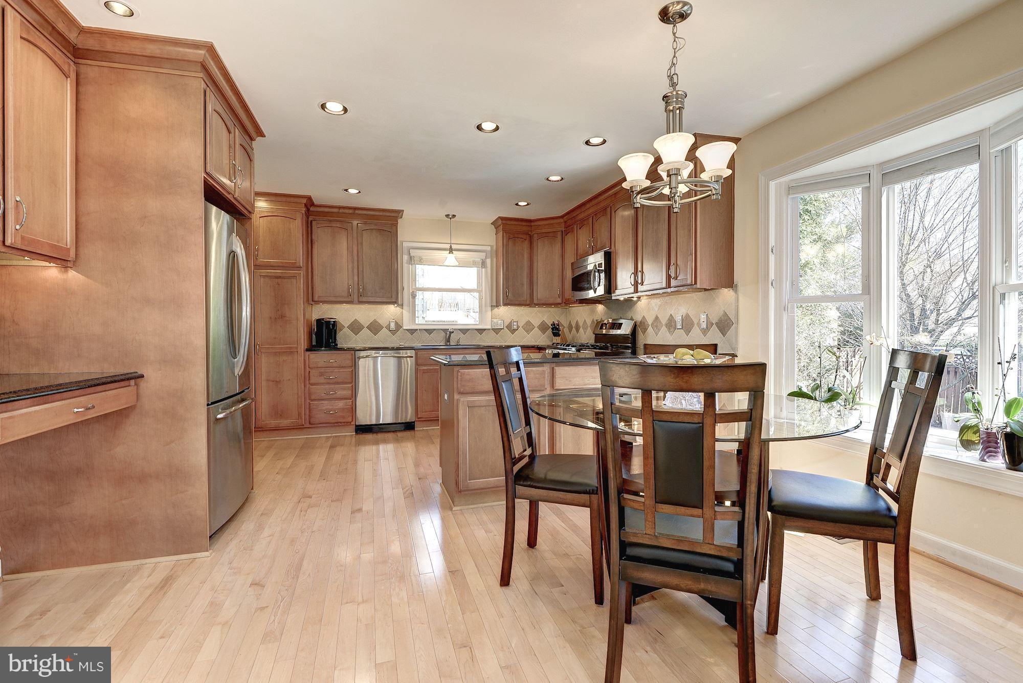 ROBIN GLEN - Residential