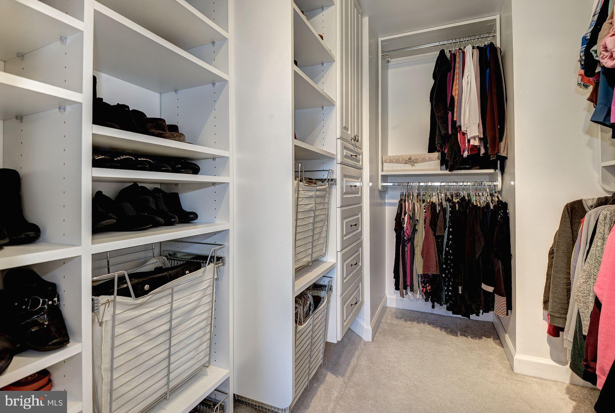 ROBIN GLEN - Residential