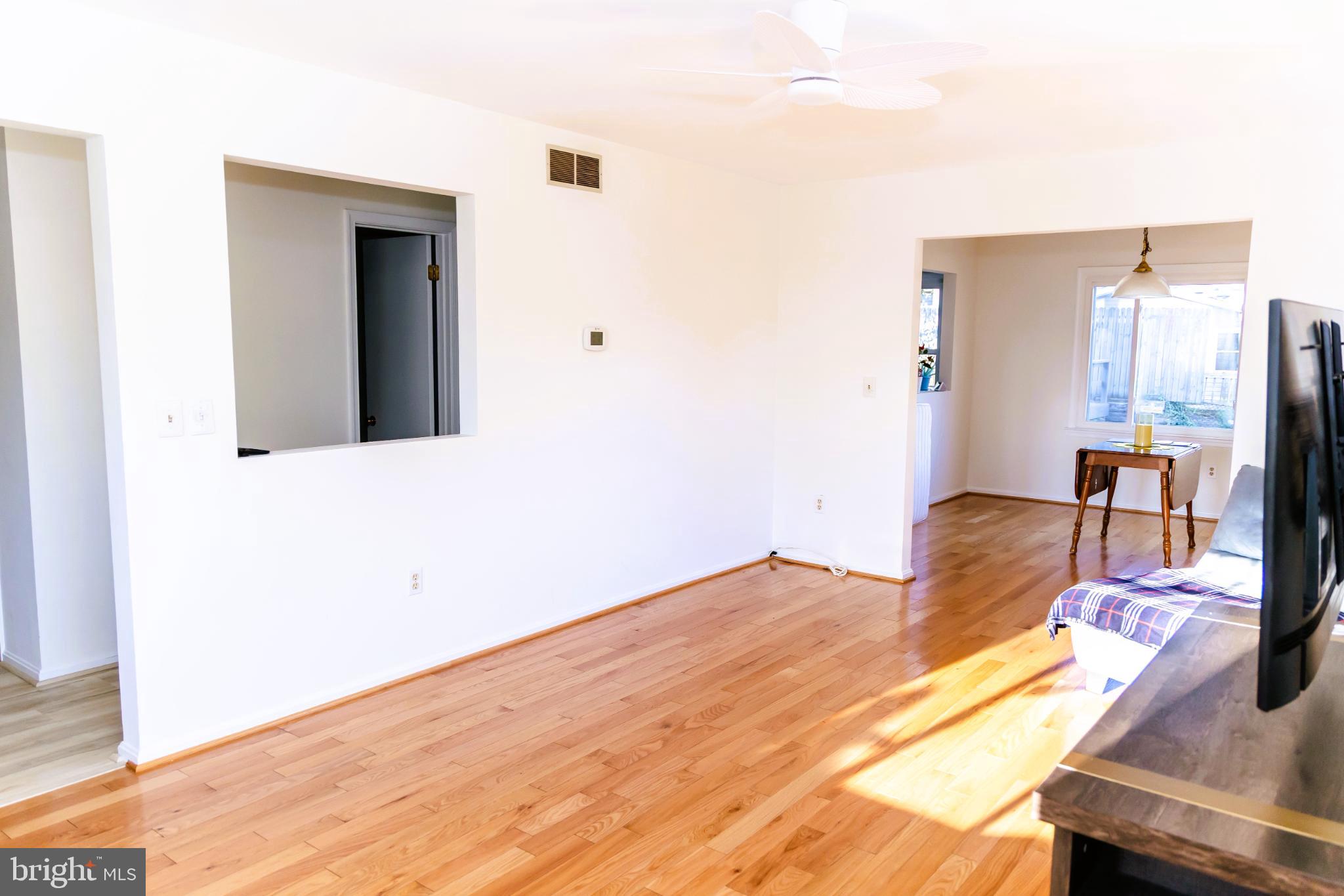 LONDONTOWN - Residential