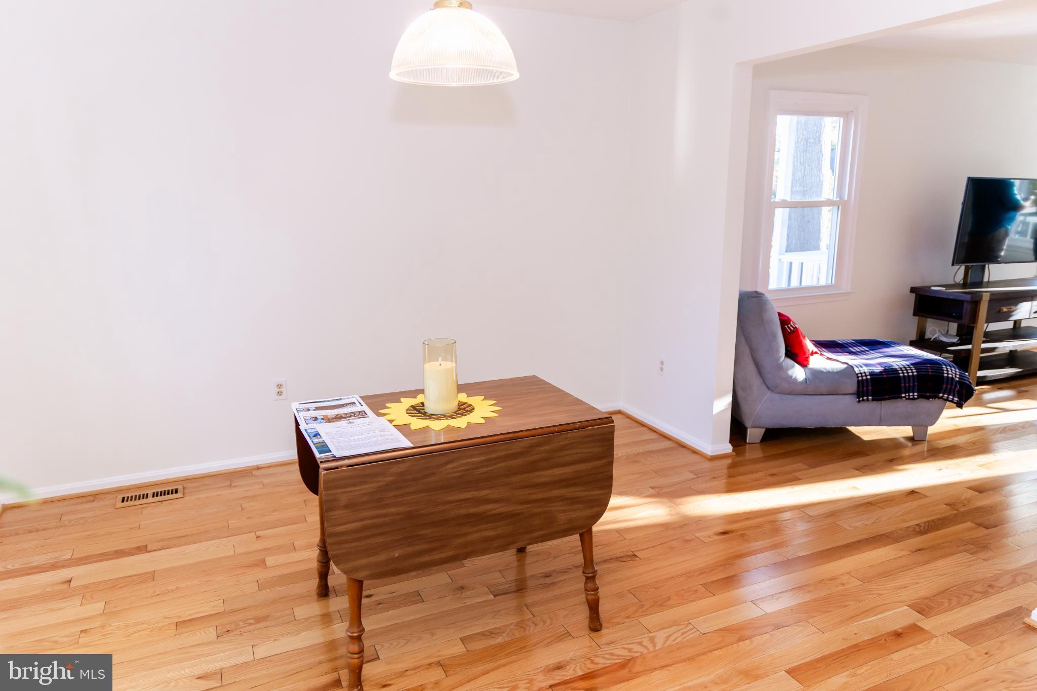 LONDONTOWN - Residential