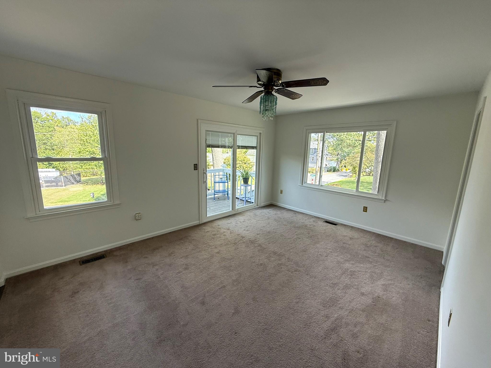 LONDONTOWN - Residential