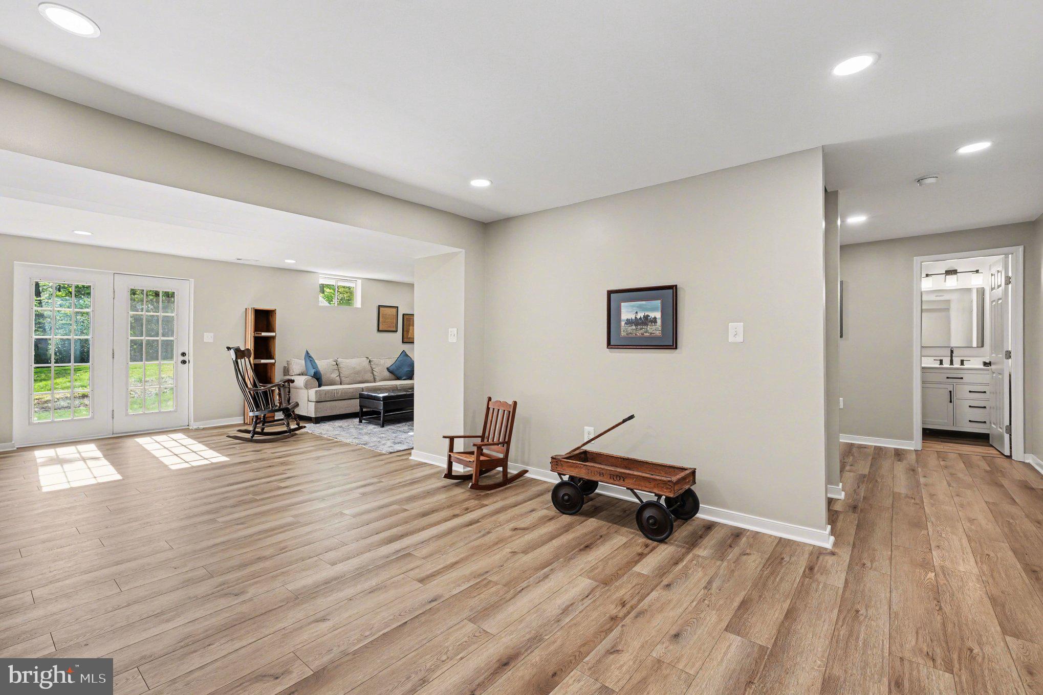 SPRING LAKE ESTATES - Residential