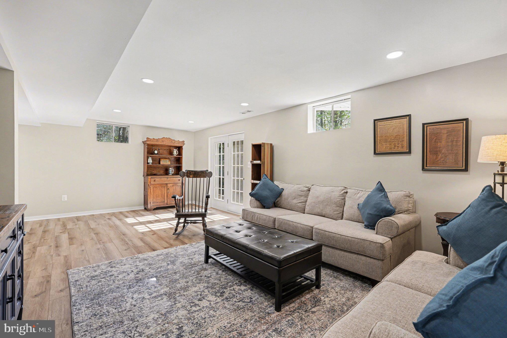 SPRING LAKE ESTATES - Residential