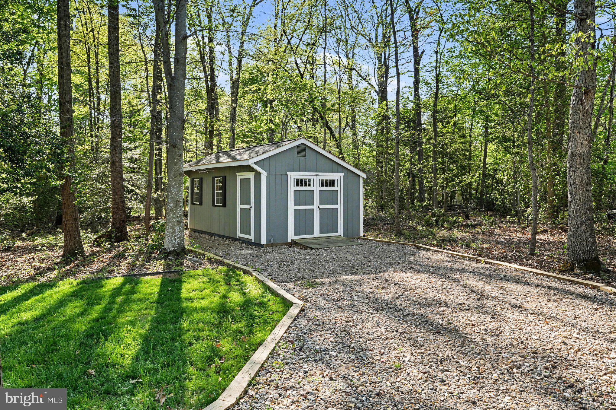 SPRING LAKE ESTATES - Residential