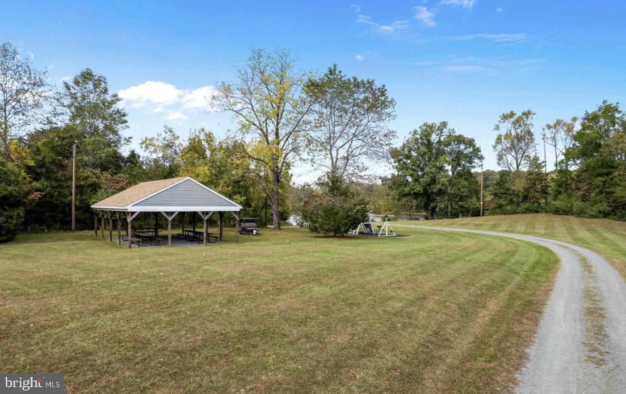 SPRING LAKE ESTATES - Residential
