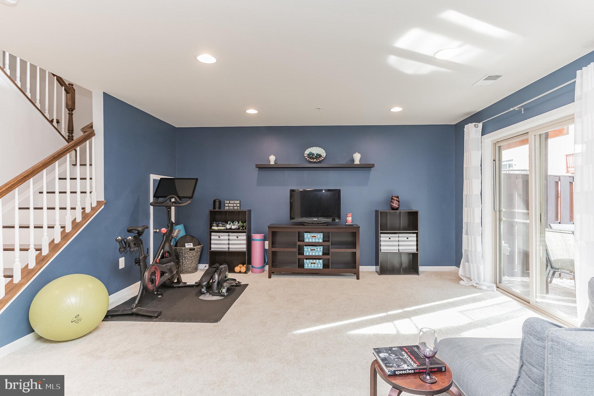 MANORS AT BALLENGER CREEK - Residential