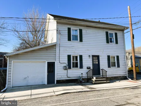 115 W 11th Street, Tyrone, PA MLS: PABR2015522