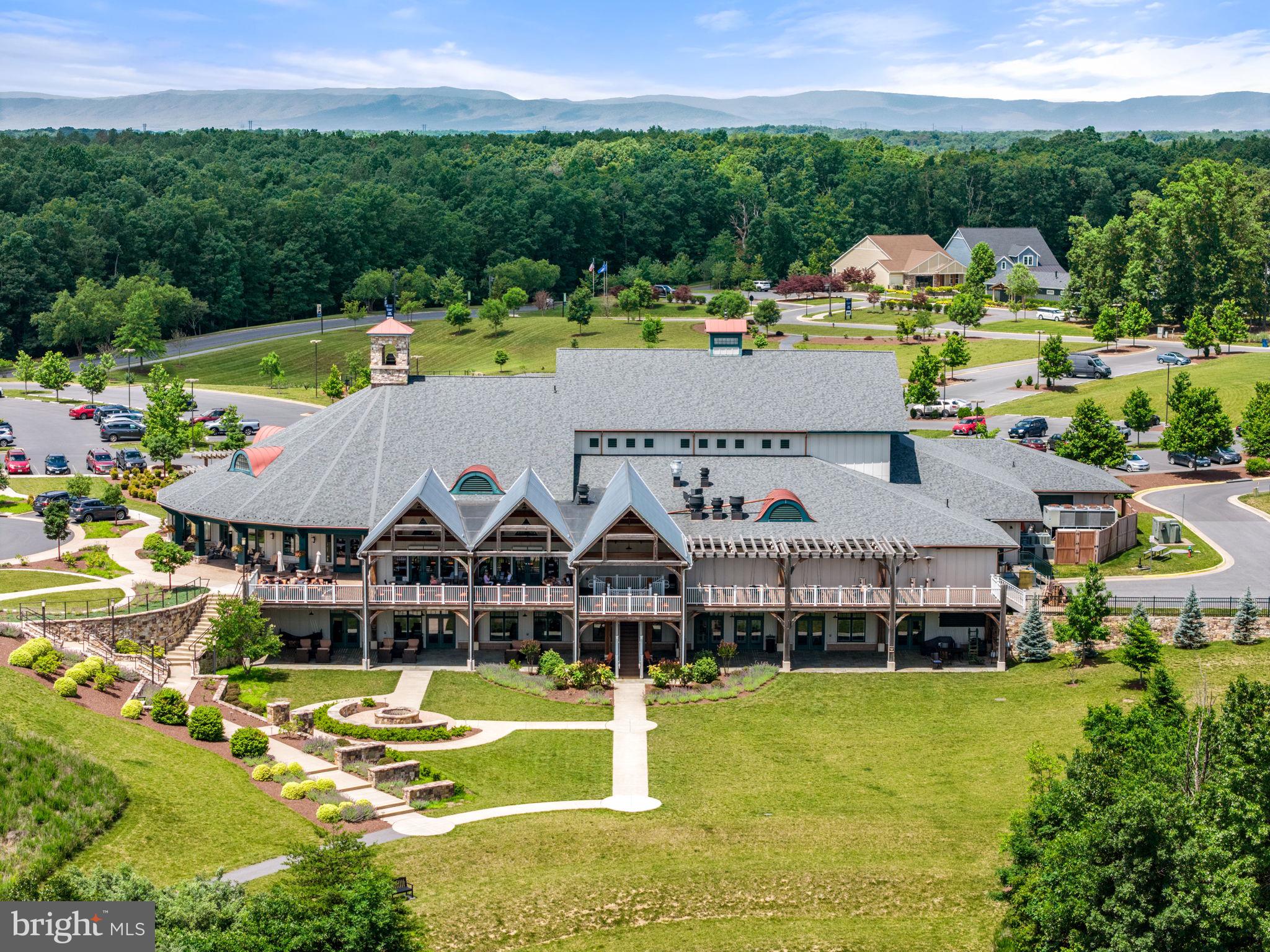 SHENANDOAH, LAKE FREDERICK - Residential