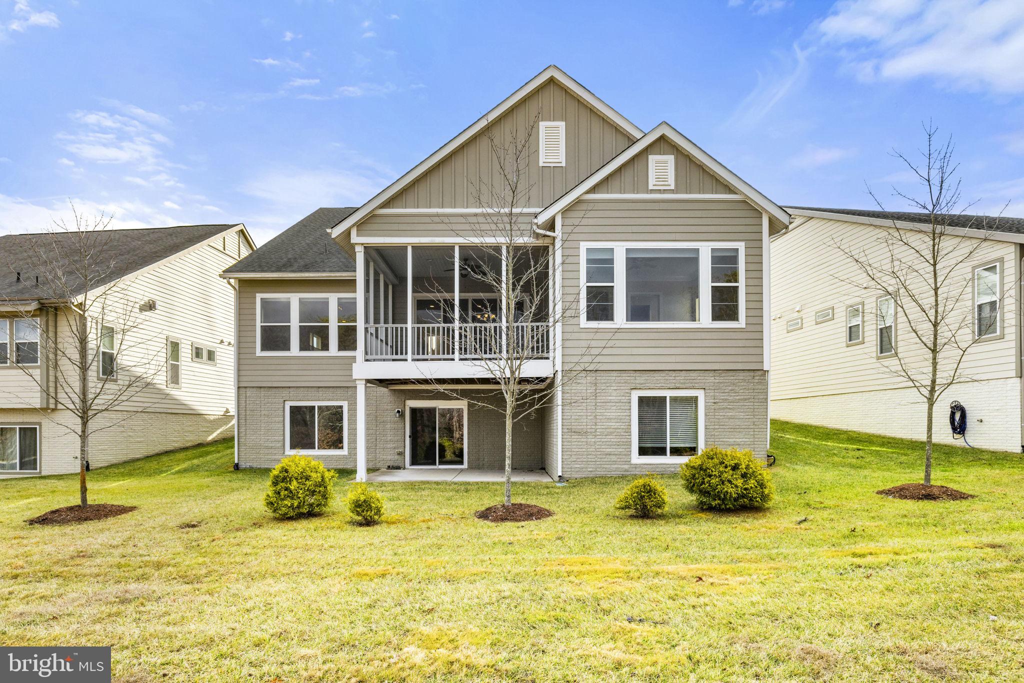 SHENANDOAH, LAKE FREDERICK - Residential