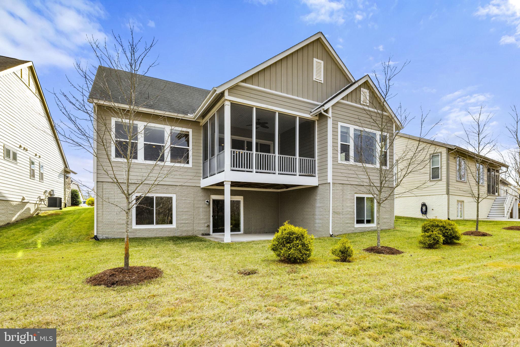 SHENANDOAH, LAKE FREDERICK - Residential
