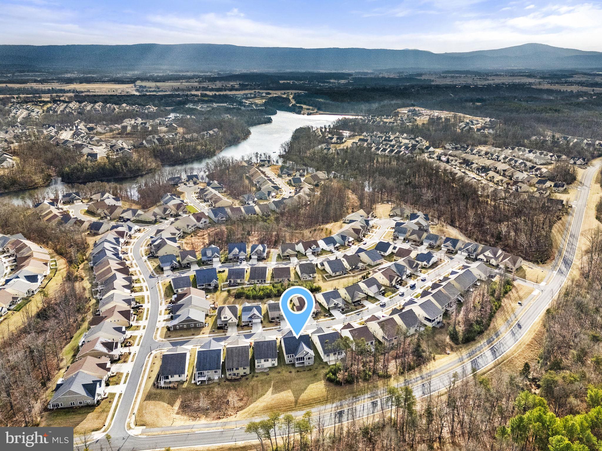 SHENANDOAH, LAKE FREDERICK - Residential