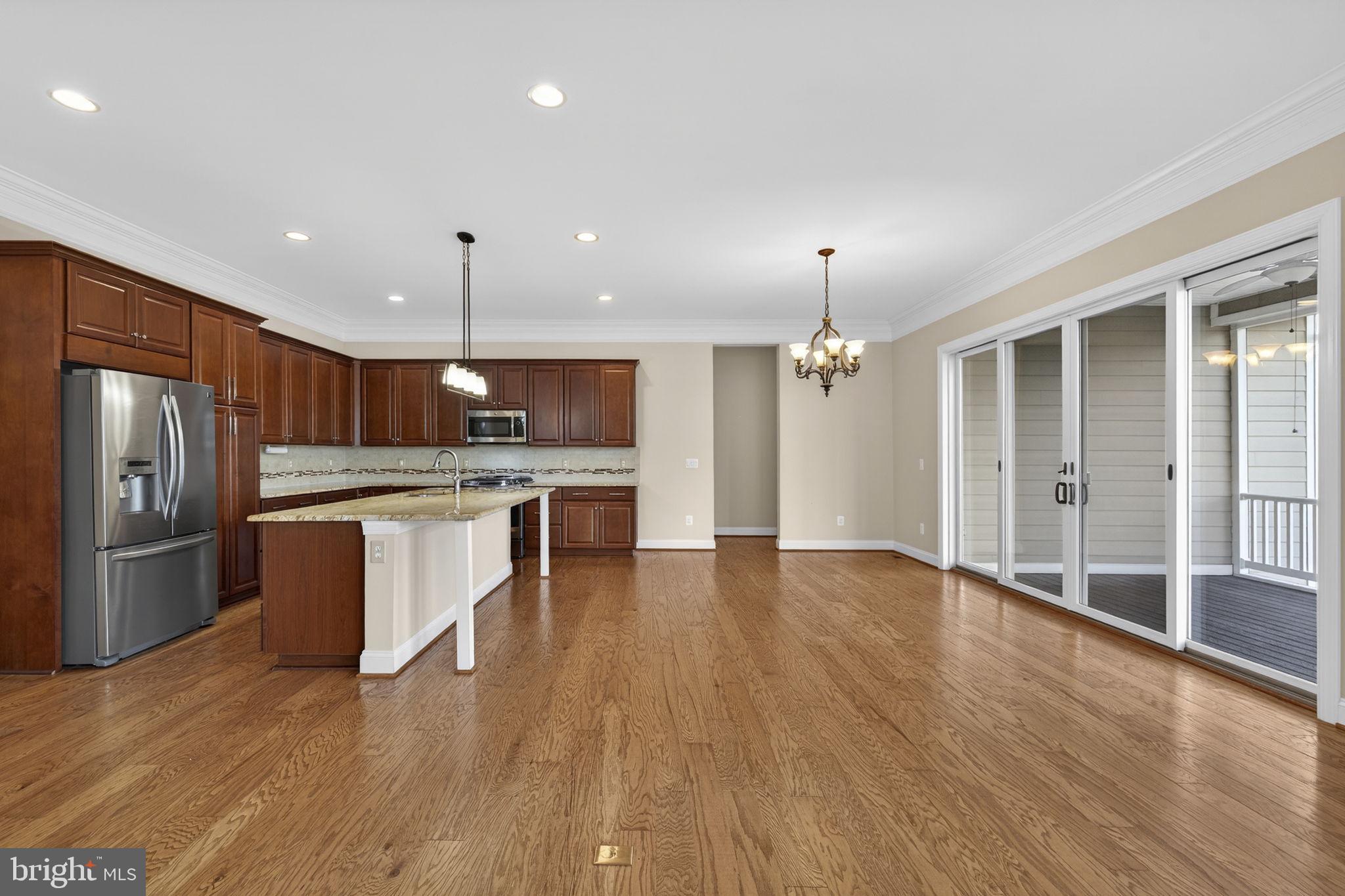 SHENANDOAH, LAKE FREDERICK - Residential