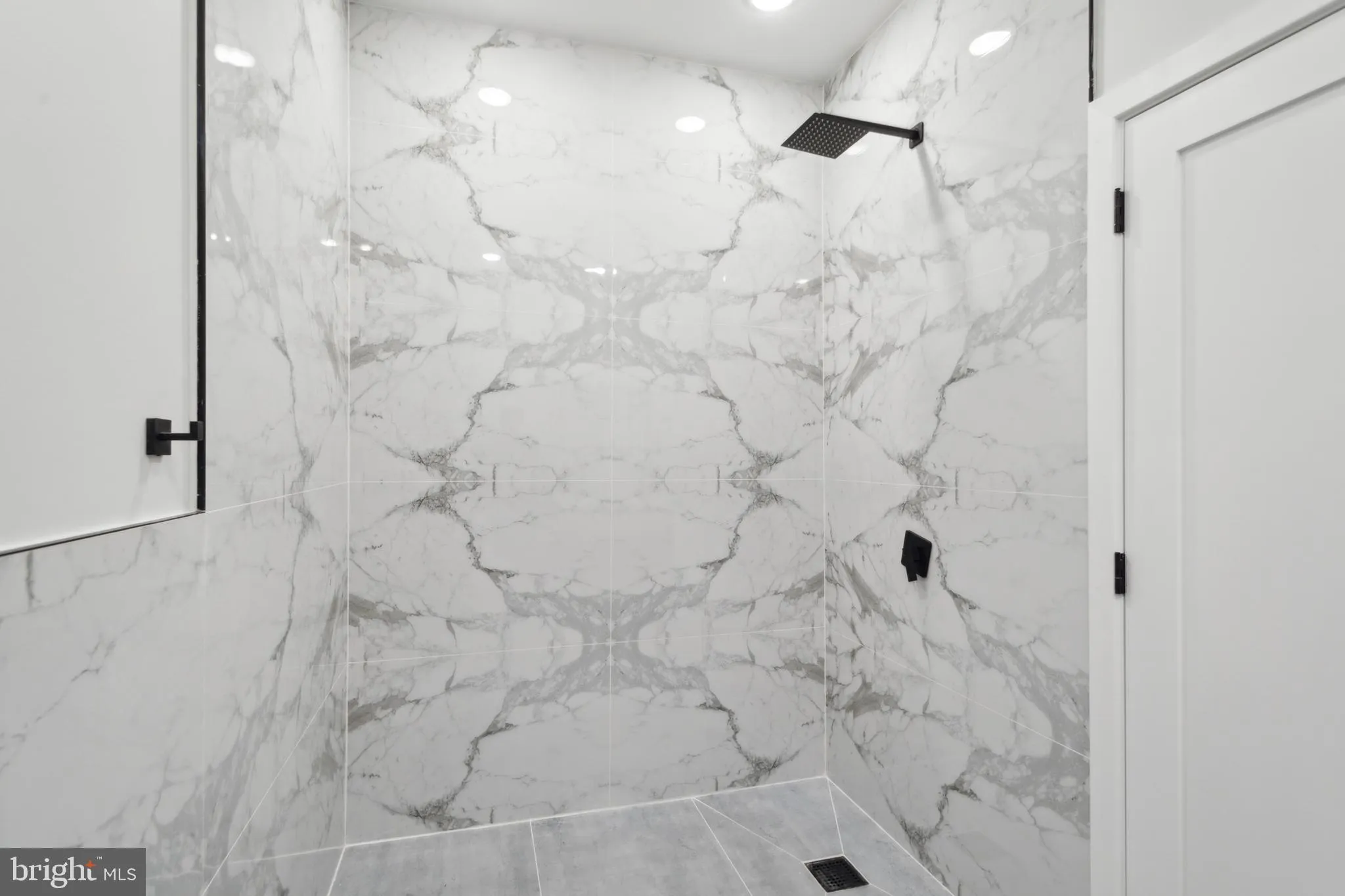 Philadelphia, Pennsylvania 19104, United States, 1 Bedroom Bedrooms, ,1 BathroomBathrooms,Residential,Pending,119529