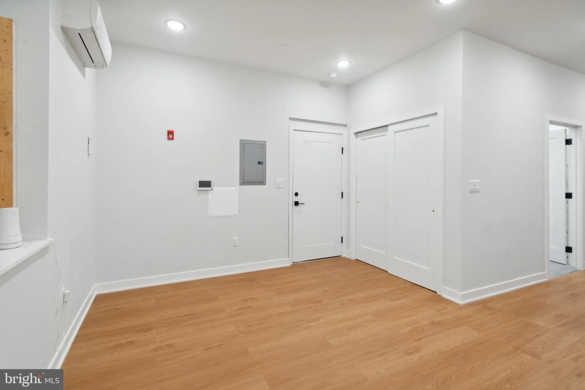 Philadelphia, Pennsylvania 19104, United States, 1 Bedroom Bedrooms, ,1 BathroomBathrooms,Residential,Pending,119529