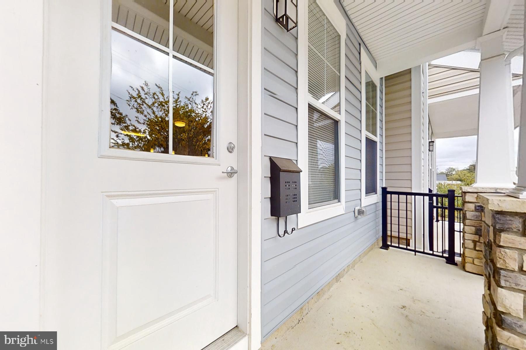 59 49TH STREET SE