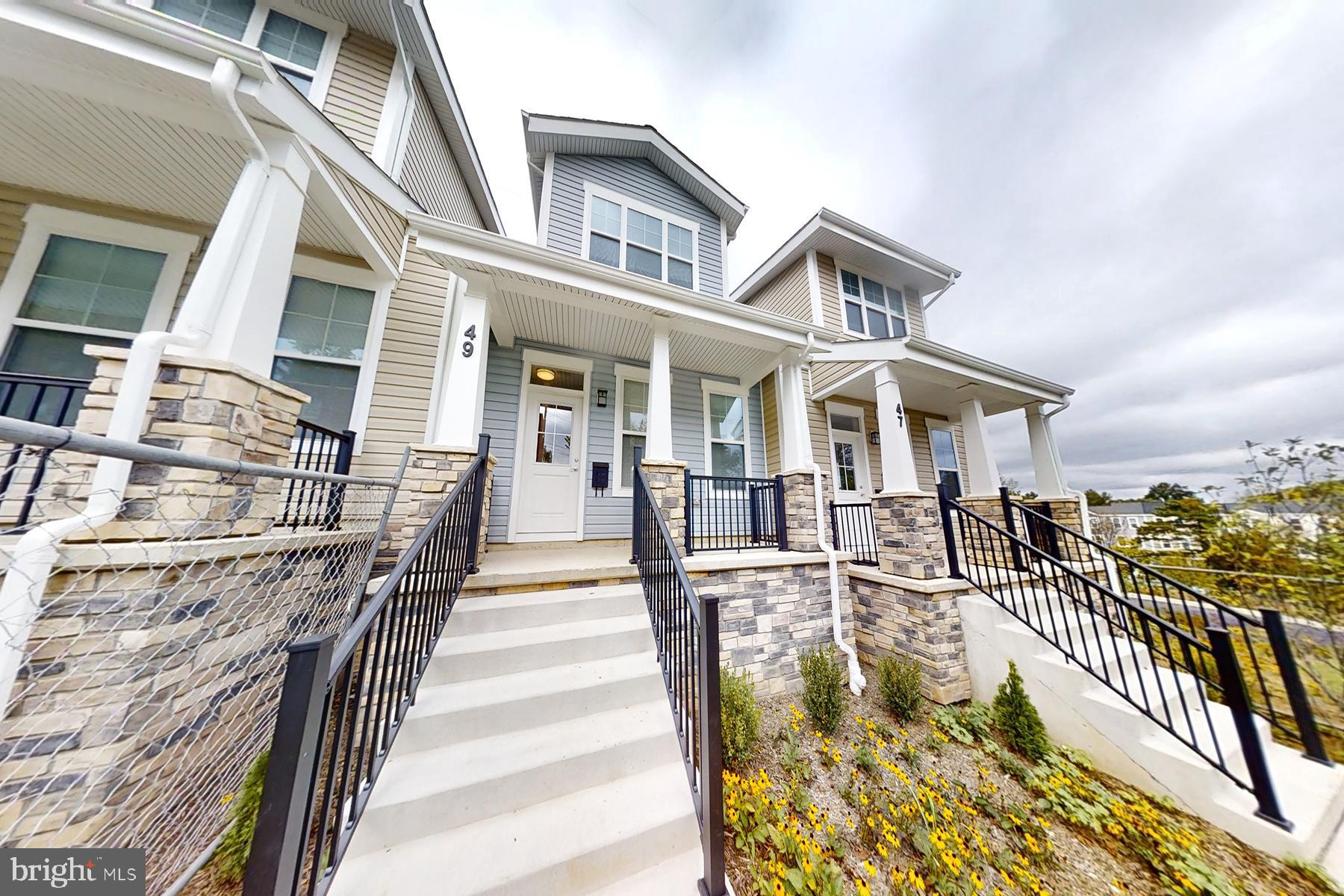 59 49TH STREET SE