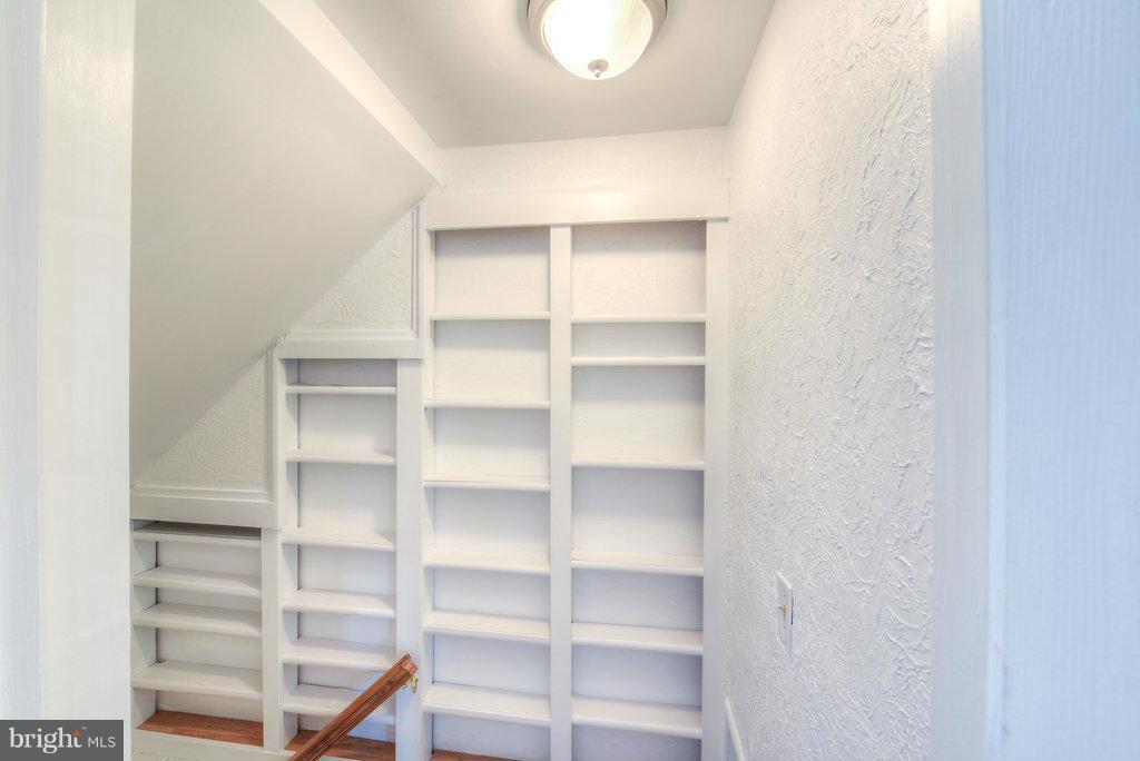 OLD STERLING - Residential