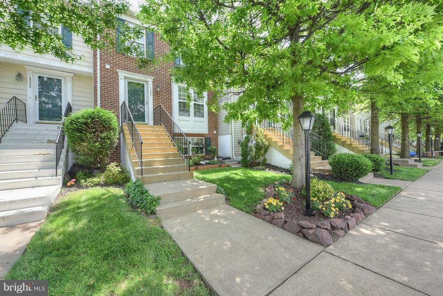 Wonderful home in sought after Sterling Gable. Updated kitchen with New stainless steal appliances. Hardwood floors on the main level. Relax on the large deck that backs to tress and common area. 3 bedrooms upstairs all with easy care for Pergo flooring. New carpet in the basement with full bathroom and separate laundry room. Close to Dulles Airport, RTS, 28,7 & future Metro.2spots&plentyofparking