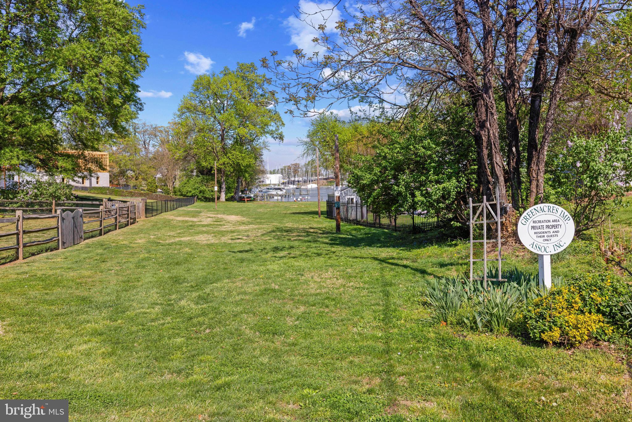 GREENACRES - Residential