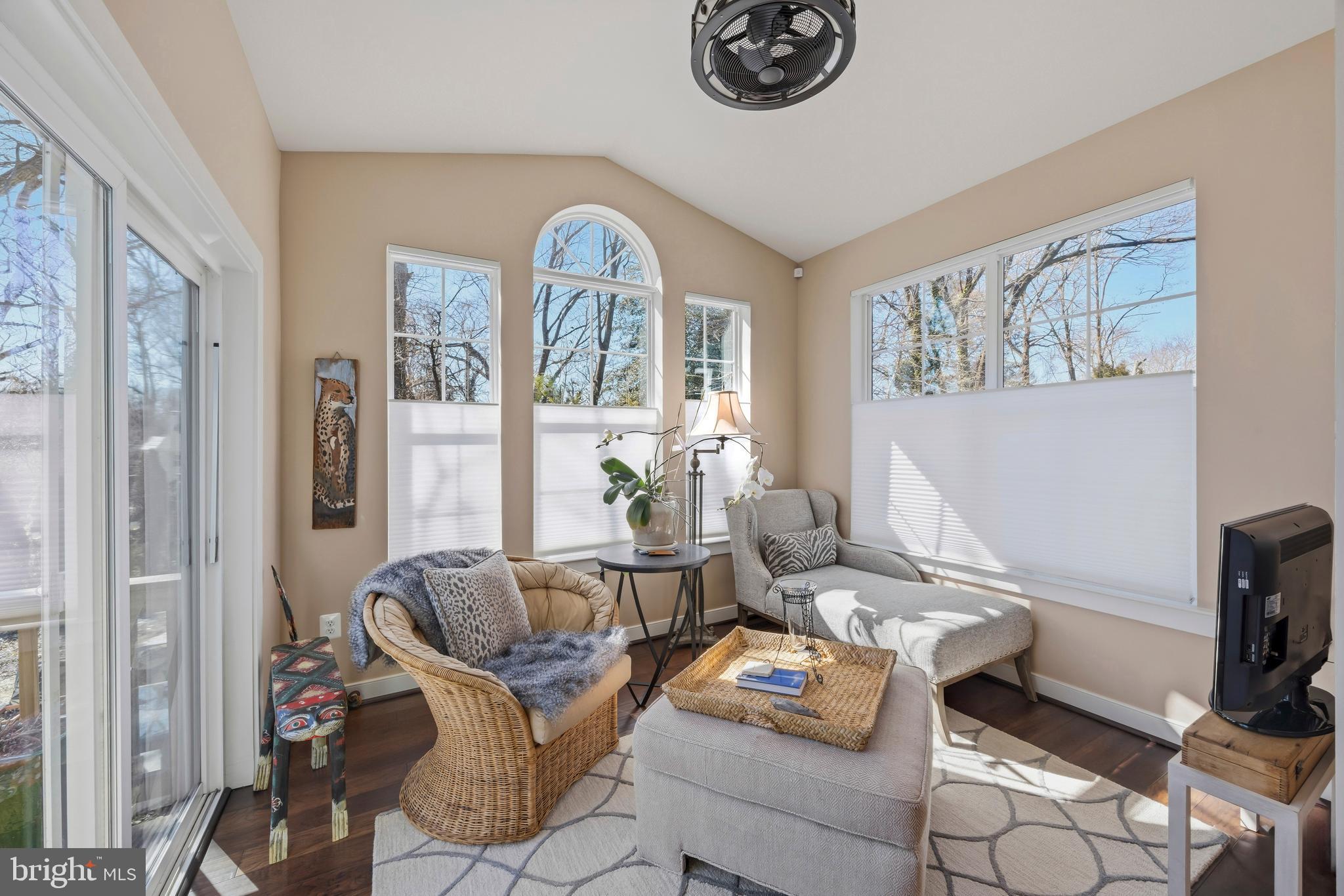 GREENACRES - Residential