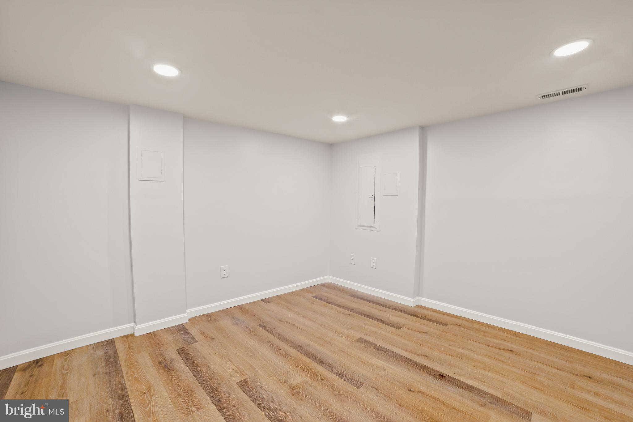 SEVERNA PARK - Residential