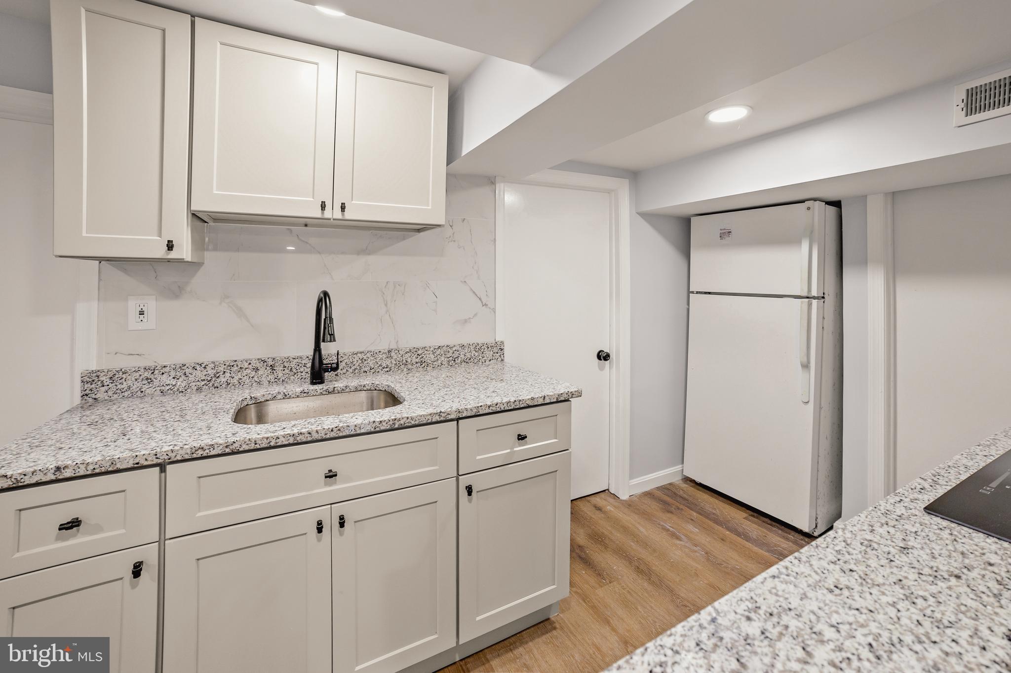 SEVERNA PARK - Residential