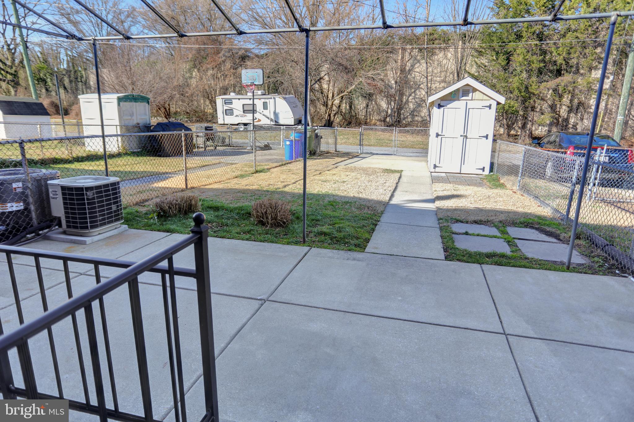 STONERIDGE - Residential Lease