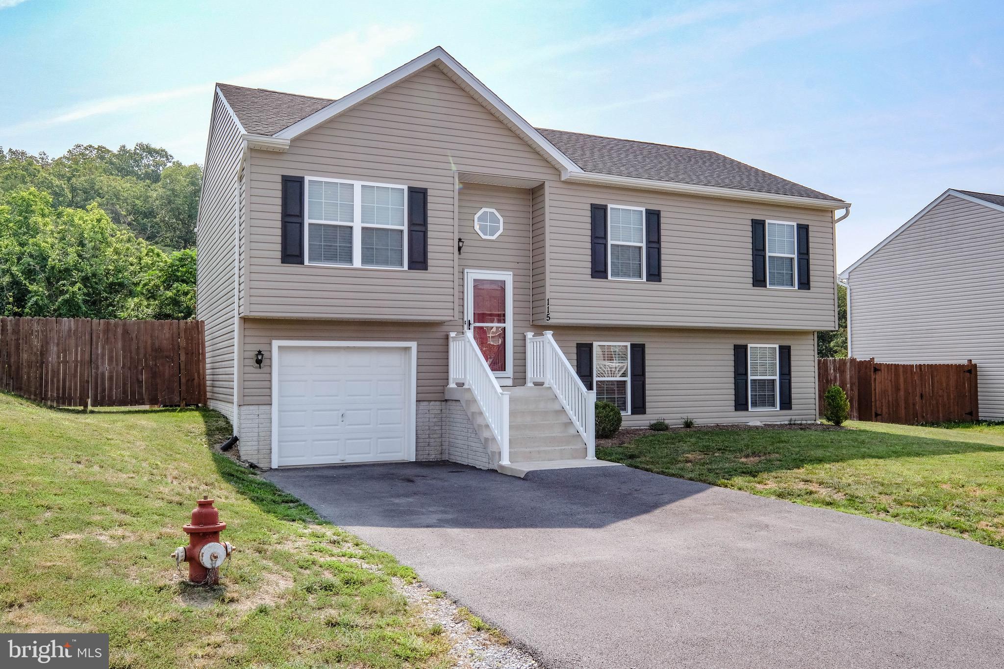 INWOOD MEADOWS - Residential