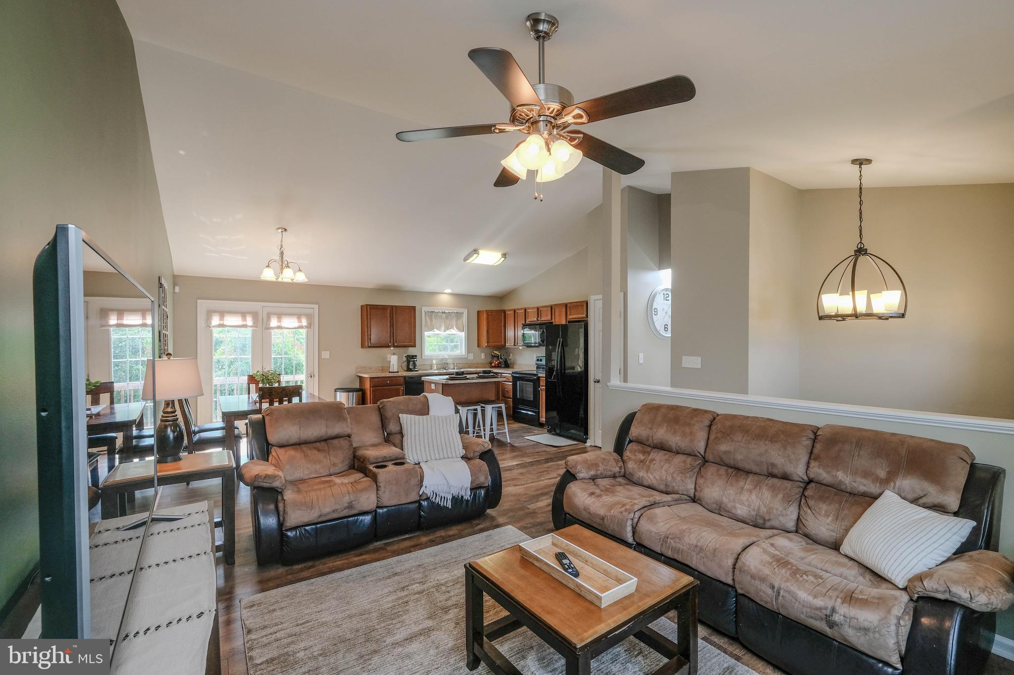 INWOOD MEADOWS - Residential