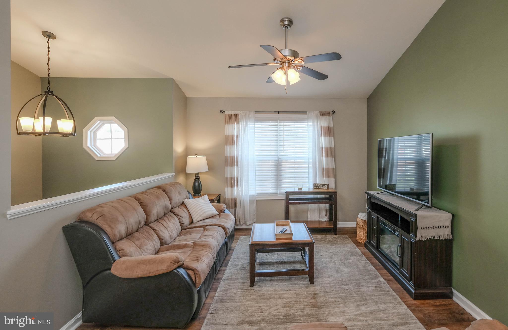 INWOOD MEADOWS - Residential