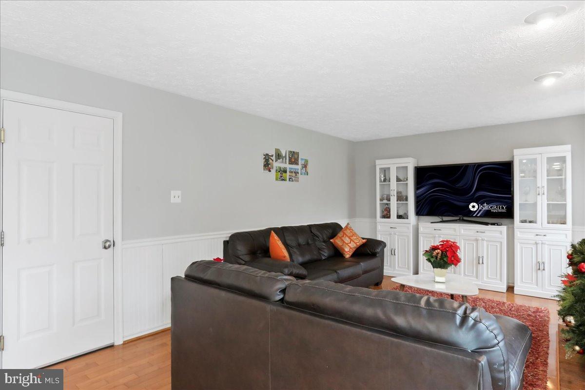 EAGLEHEAD SUMMERFIELD - Residential