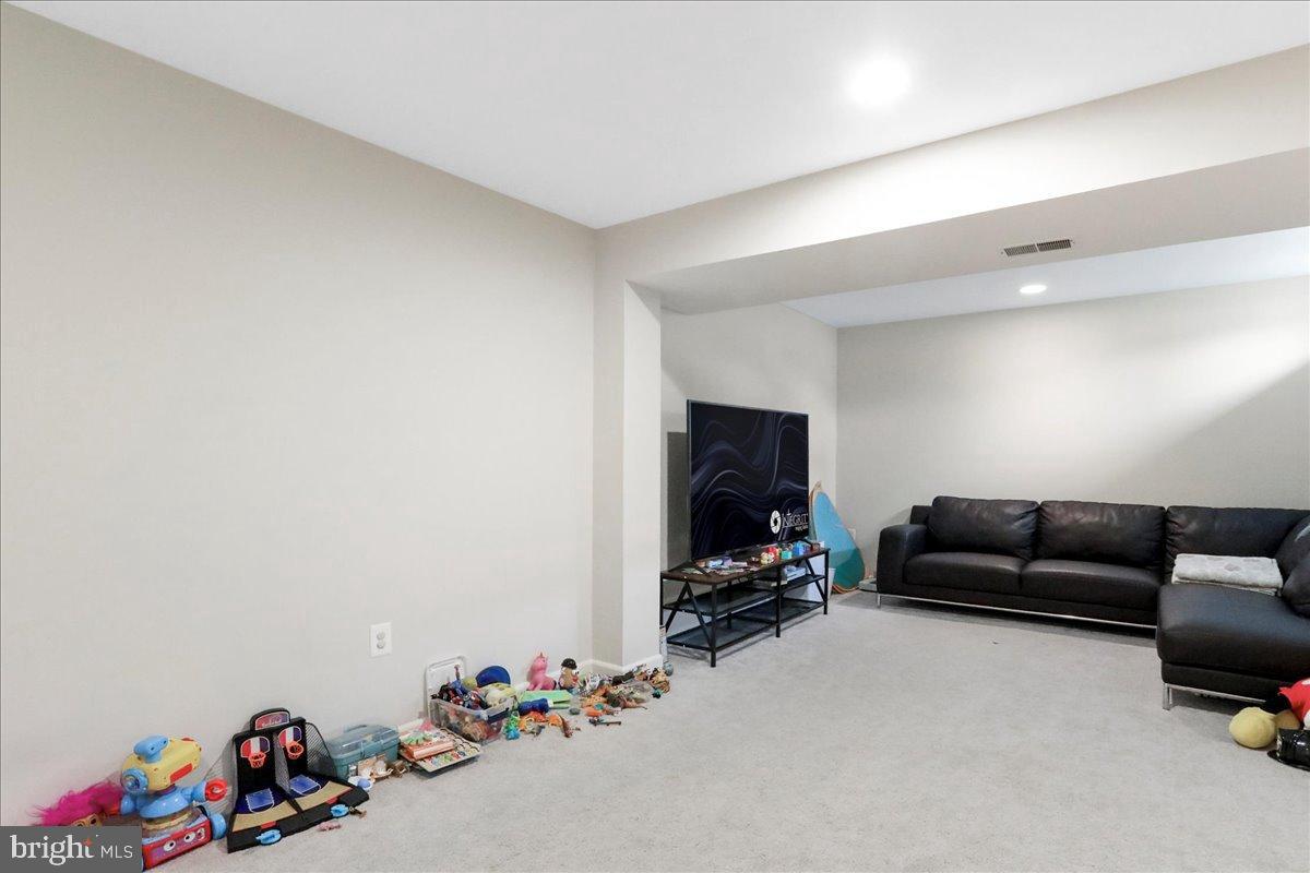 EAGLEHEAD SUMMERFIELD - Residential